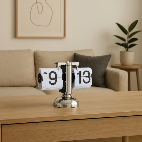 Minimalist Retro Flip Clock